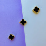 16mm Synthetic Black Onyx Quatrefoil Gold Connector Charm