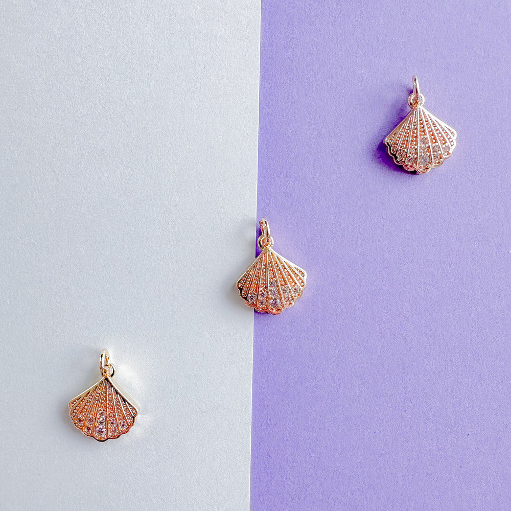 10mm Gold Pave Scallop Shell Charm