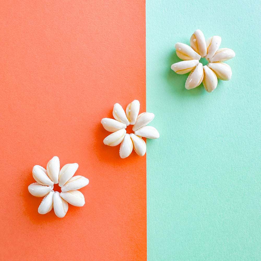 32mm Mini Cowrie Shell Beaded Flower