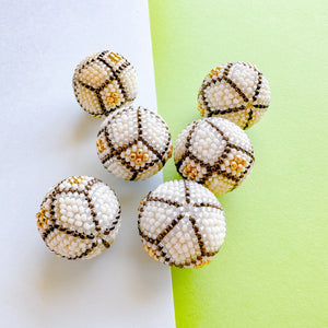 20mm Cream and Gold Clover Beaded Focal Bead