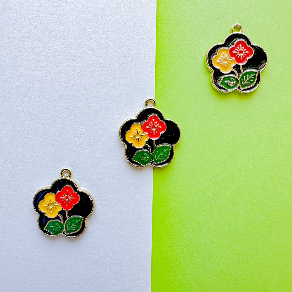 20mm Black Enamel Gold Flower Charm