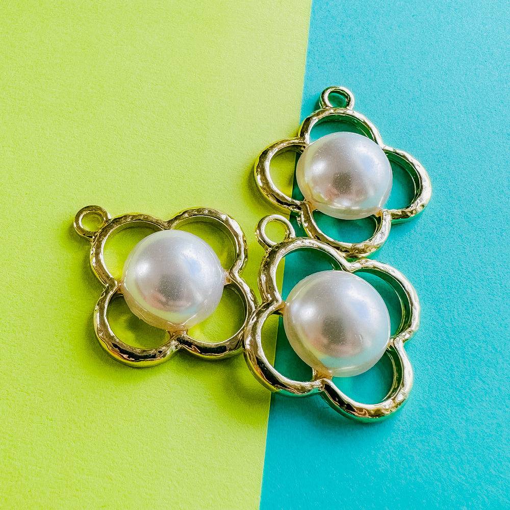 26mm Gold Pearlized Quatrefoil Charm - 2 Pack