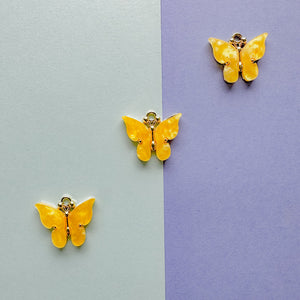 18mm Yellow Pearl Resin Butterfly Charm