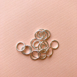 Shiny Silver Open Jump Rings - Pack of 20 - Beads, Inc.