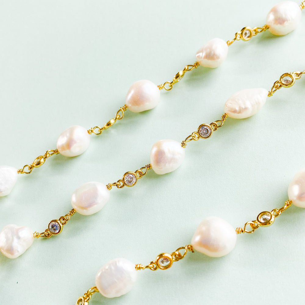 10mm Freshwater Pearl Gold Crystal Linked Chain