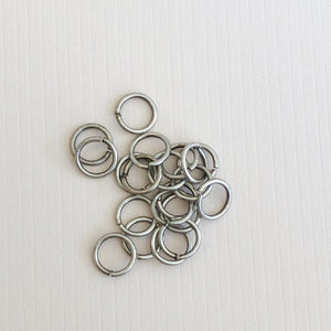 Distressed Silver Open Jump Rings - Pack of 20 - Christine White Style