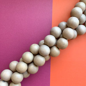 20mm Light Gray Wood Rounds Strand