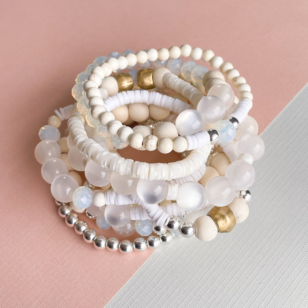 The Jasmine Dunes Stretchy Bracelet Making Kit