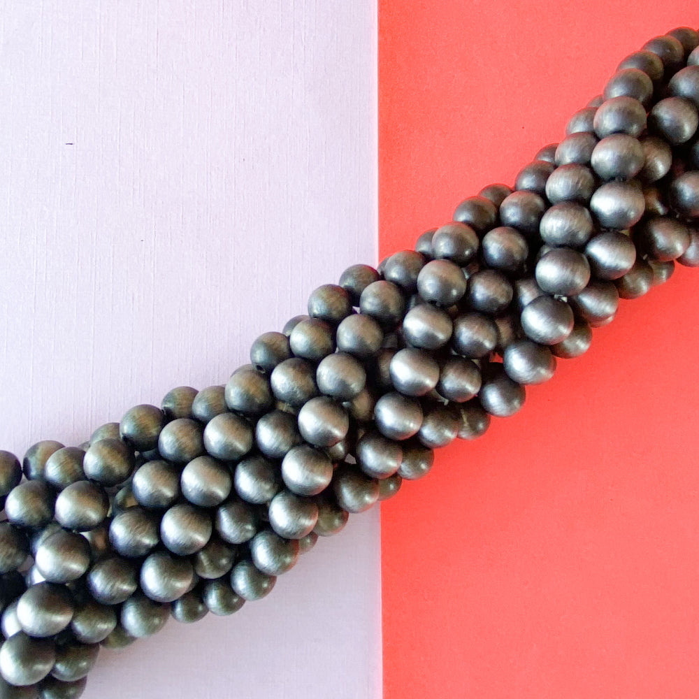 10mm Metallic Silver Native Resin Round Strand