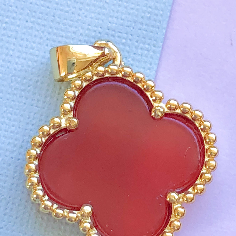 16mm Carnelian Quatrefoil Gold Bezel Pendant