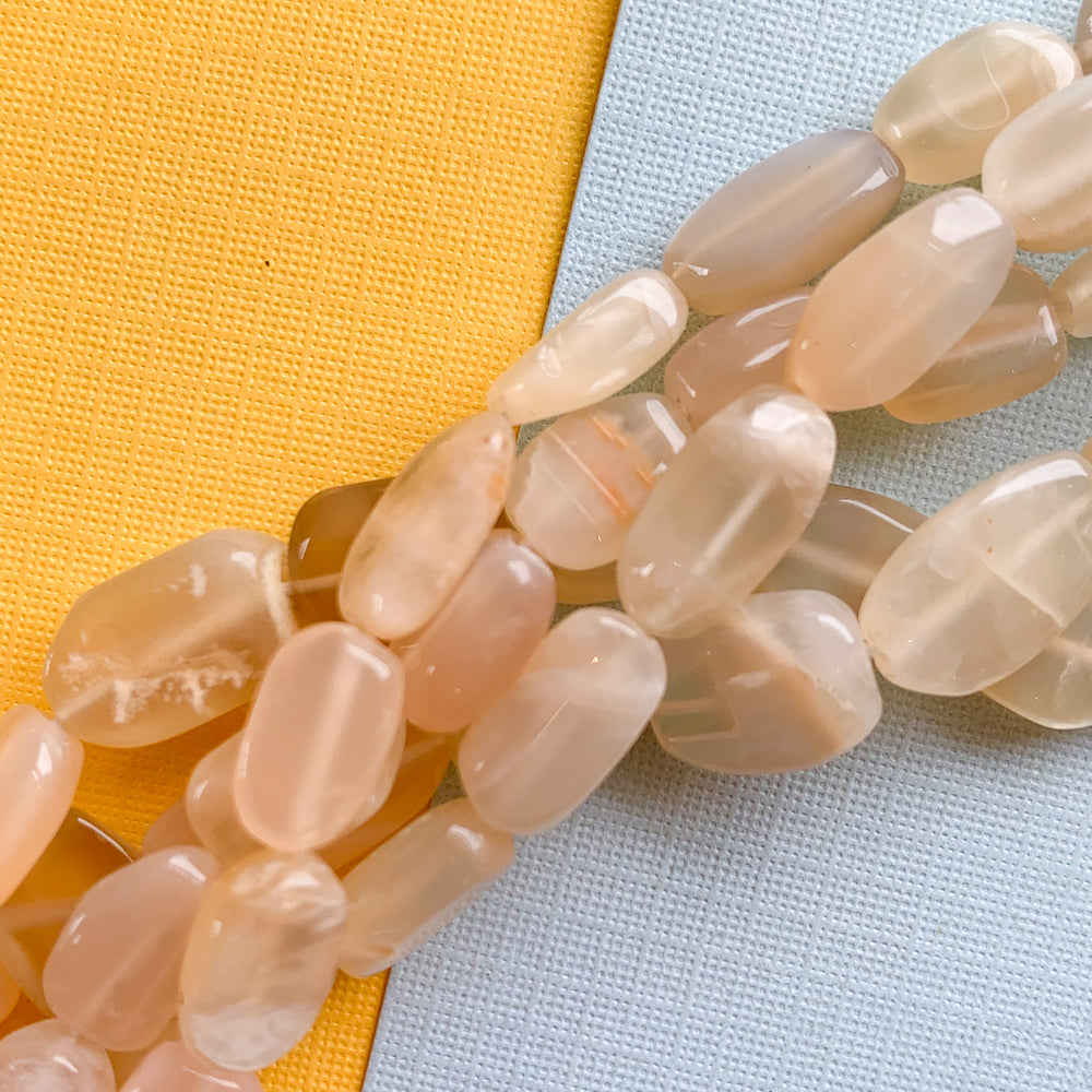 11mm Smooth Peach Moonstone Oval Strand