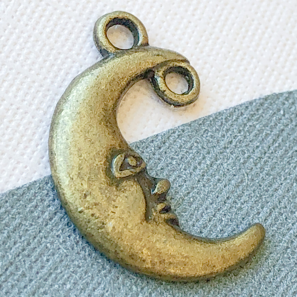 18mm Antique Bronze Crescent Moon Charm - 6 Pack